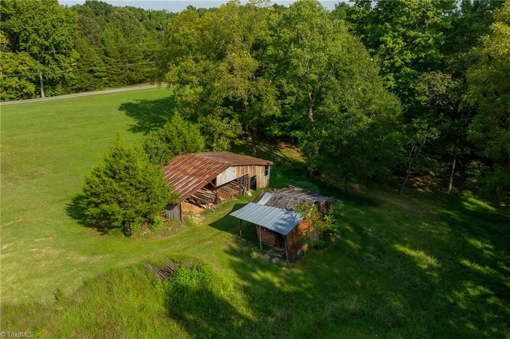 main property photo 43