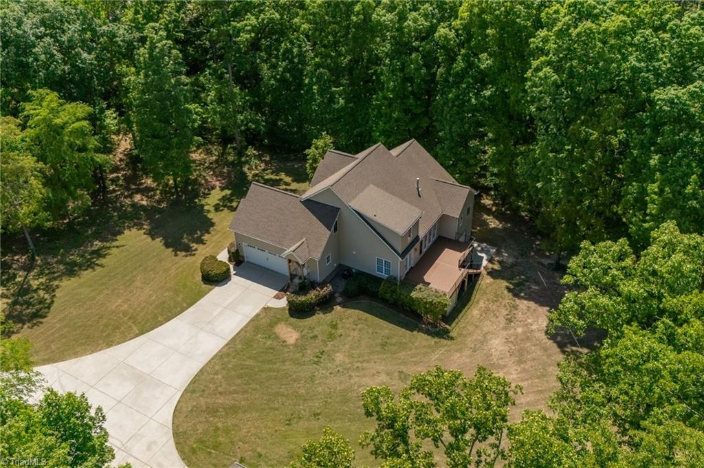 main property photo 43