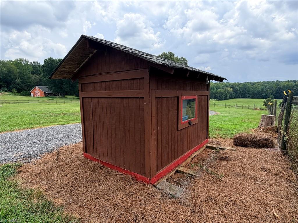 main property photo 39