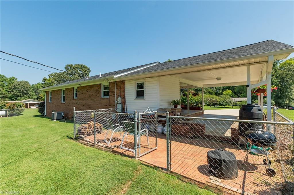 main property photo 43