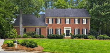 image of property with 4 Bed | 3 Bath | 3,301 Sqft