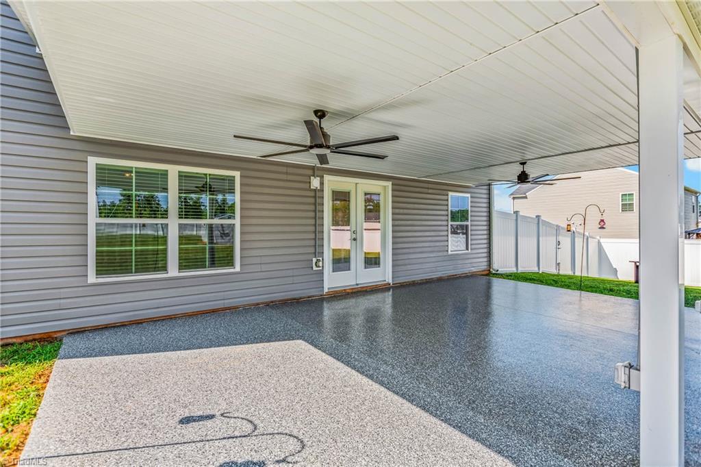 main property photo 31
