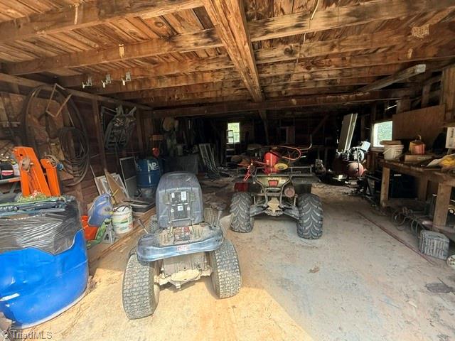 main property photo 37