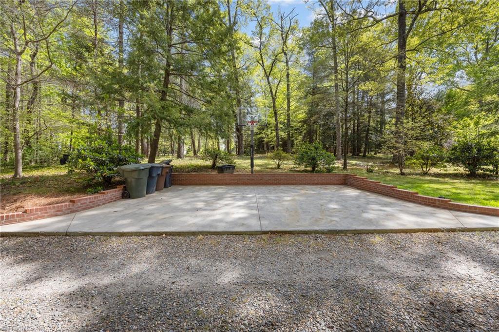 main property photo 48