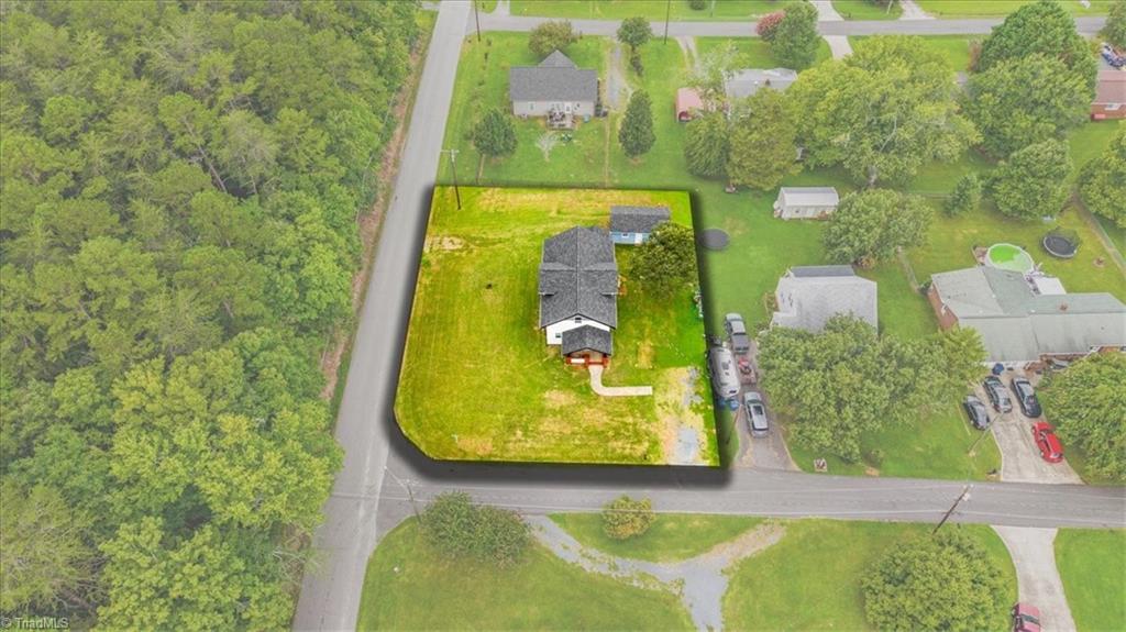 main property photo 49