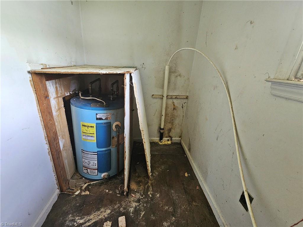 main property photo 18