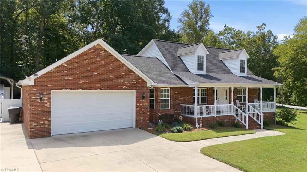 main property photo 29
