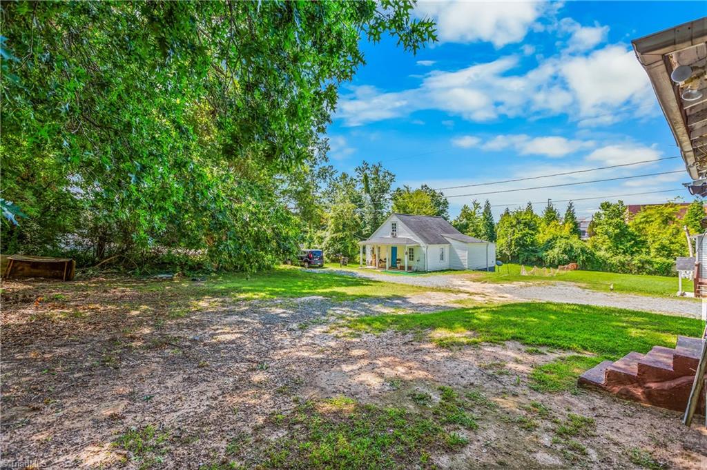main property photo 23