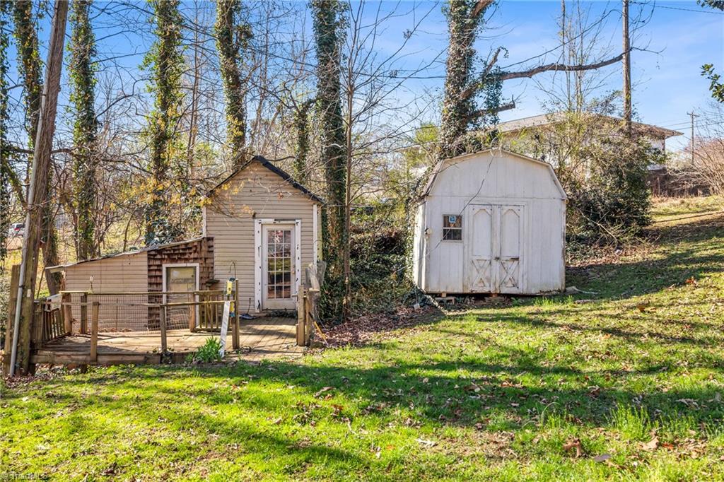 main property photo 5