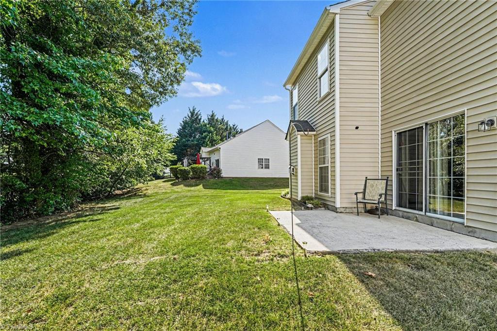 main property photo 30