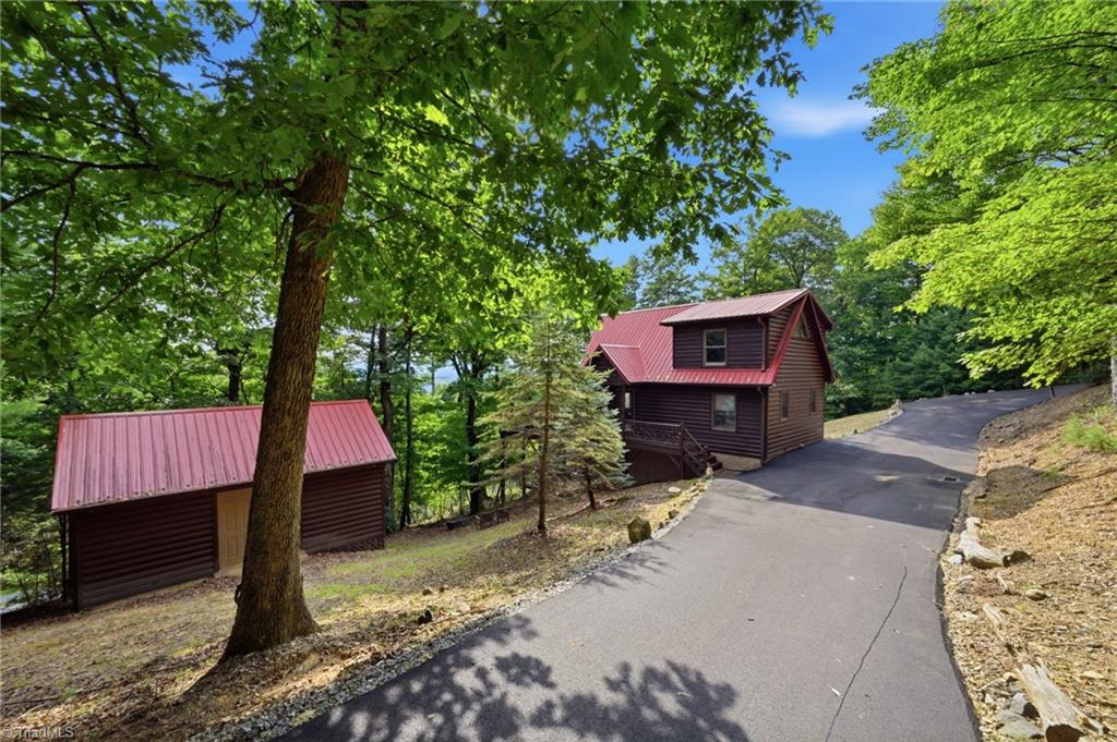 main property photo 36