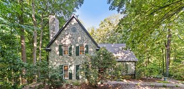 image of property with 4 Bed | 4 Bath | 3,513 Sqft
