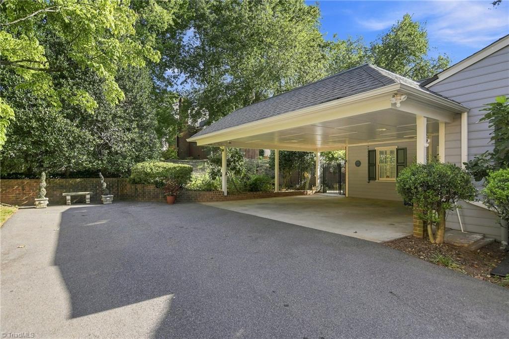 main property photo 44