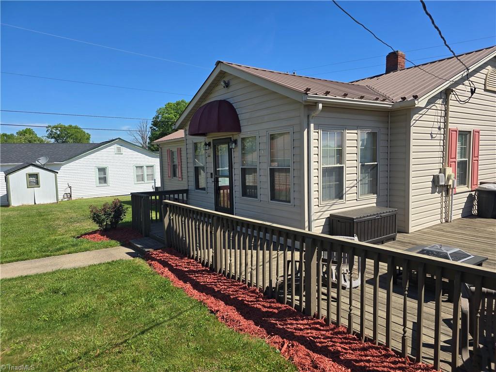 main property photo 10