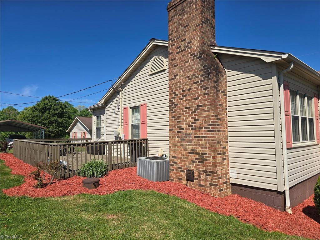 main property photo 12