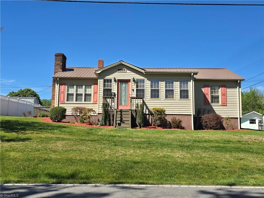 main property photo 4