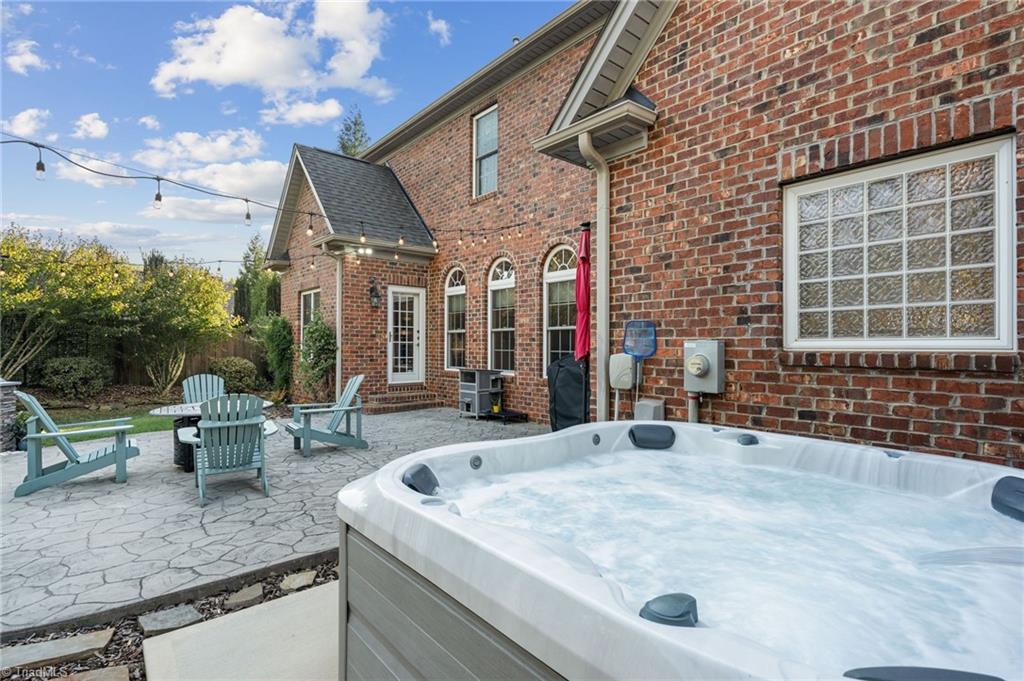 main property photo 45