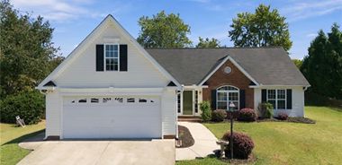image of property with 3 Bed | 2 Bath | 1,480 Sqft