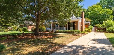 image of property with 3 Bed | 2 Bath | 2,058 Sqft