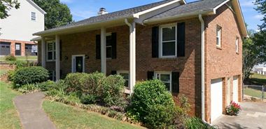 image of property with 3 Bed | 3 Bath | 2,265 Sqft