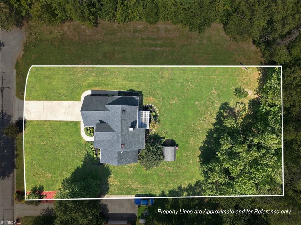 main property photo 5