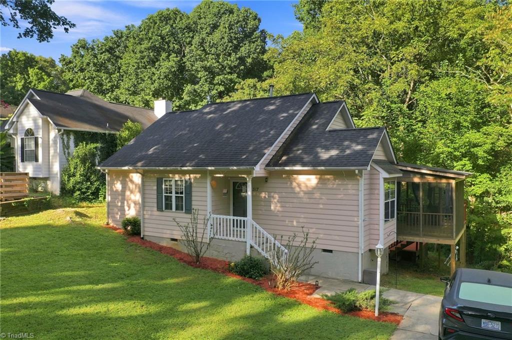 main property photo 16