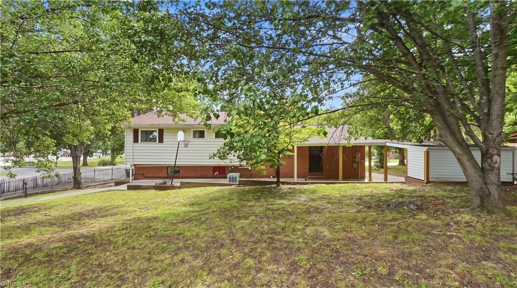 main property photo 34