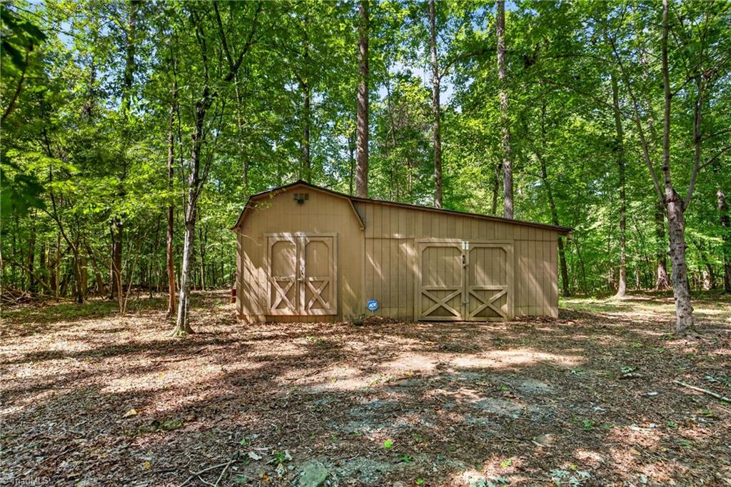 main property photo 48