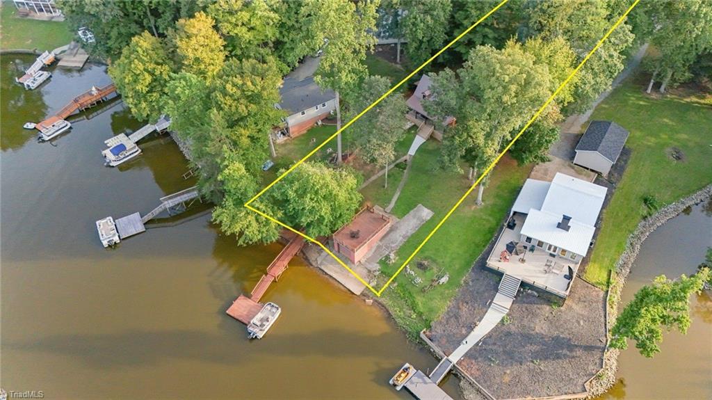 main property photo 46