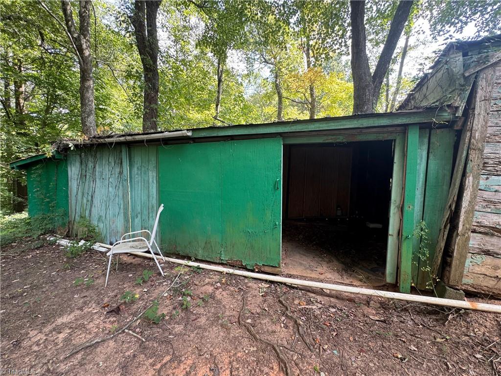 main property photo 38