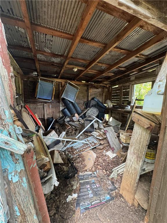 main property photo 41