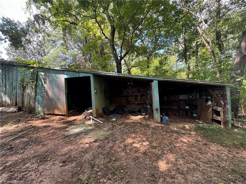 main property photo 42