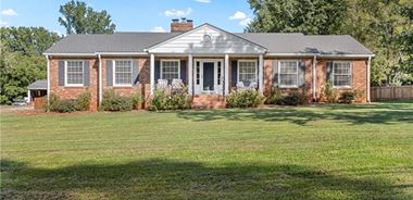 image of property with 3 Bed | 2 Bath | 2,686 Sqft