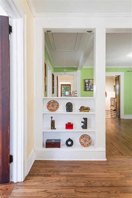 main property photo 4