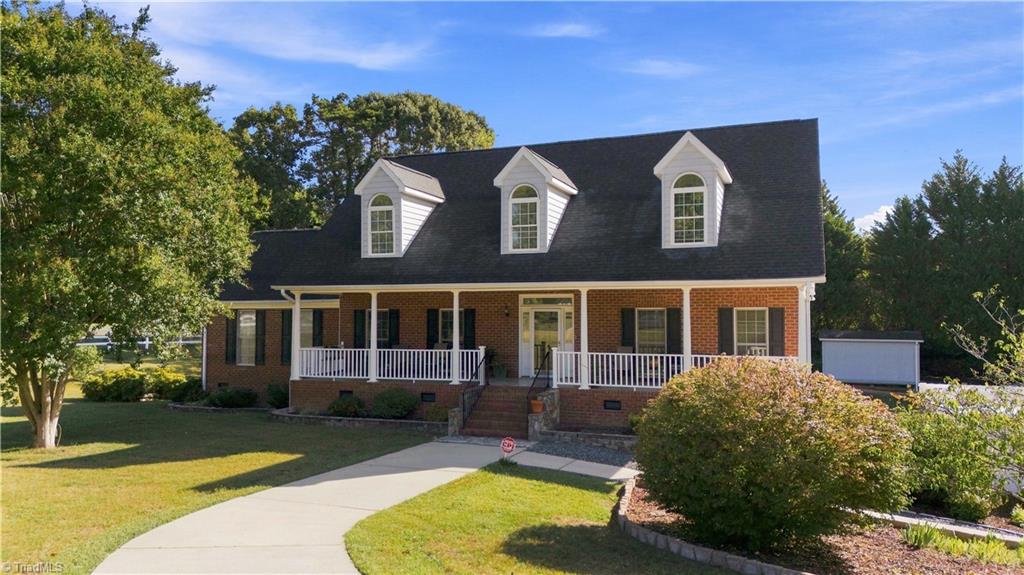 main property photo 3