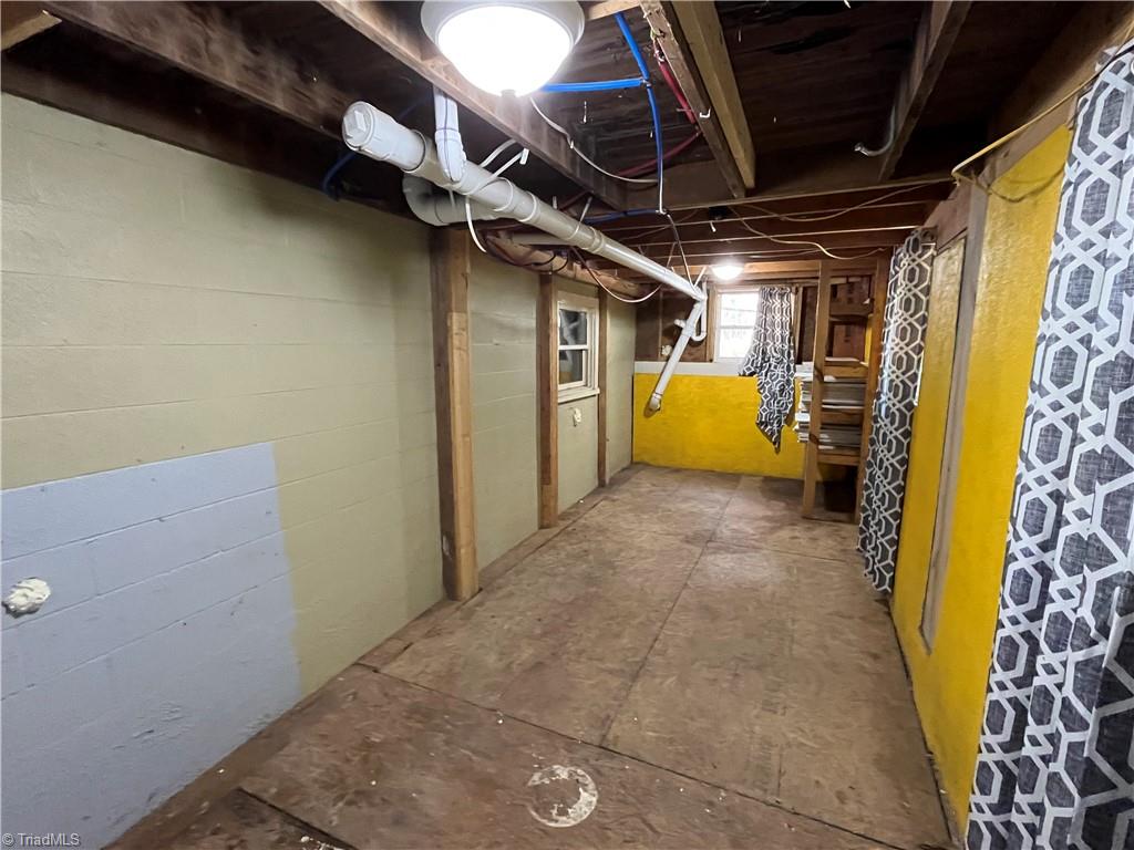 main property photo 38