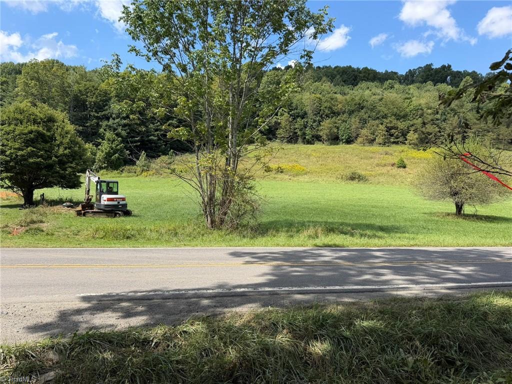 main property photo 11