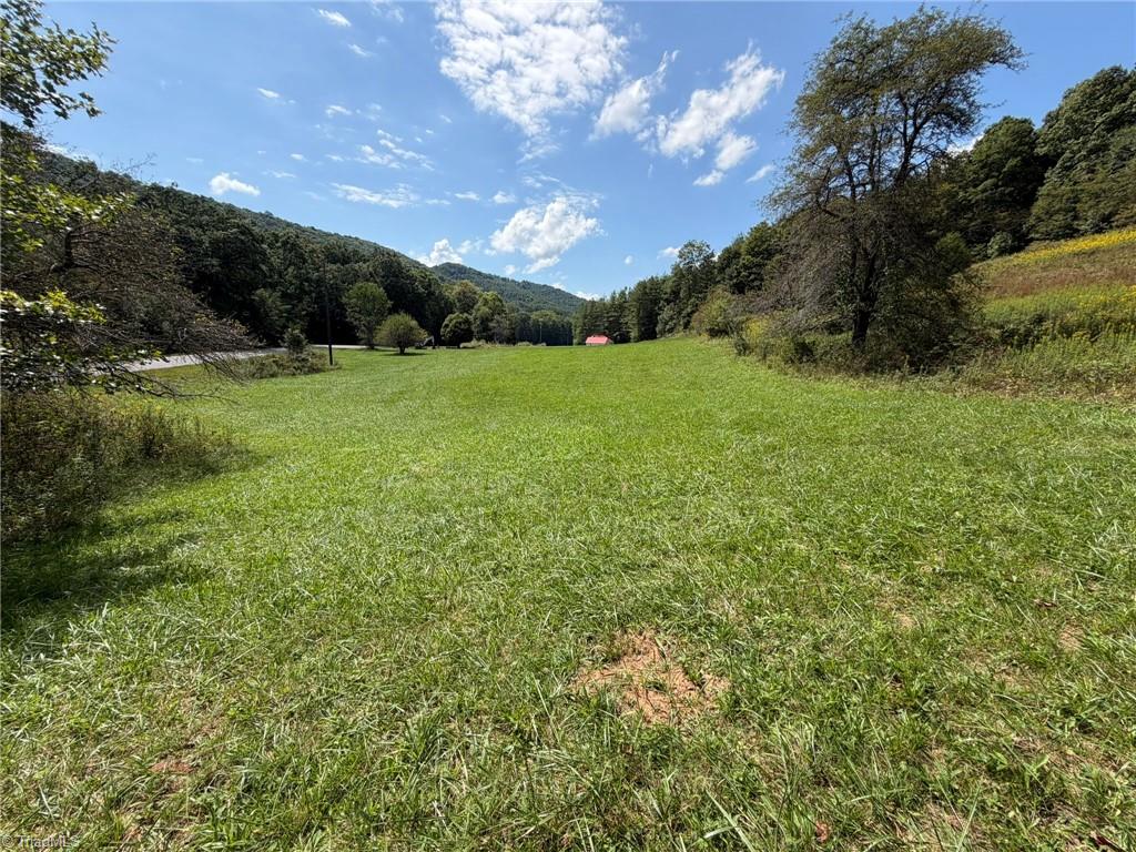 main property photo 10