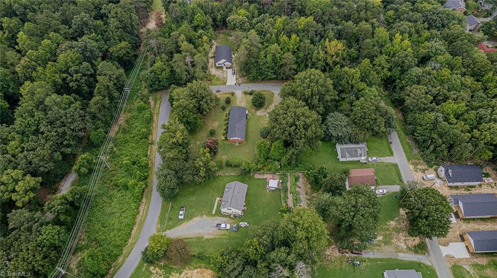 main property photo 44