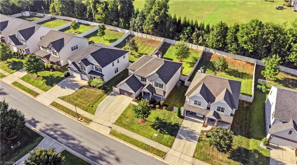 main property photo 43