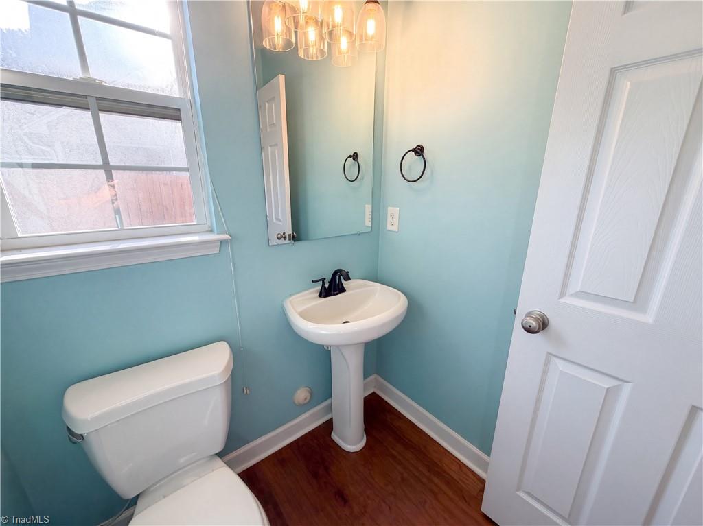 main property photo 16
