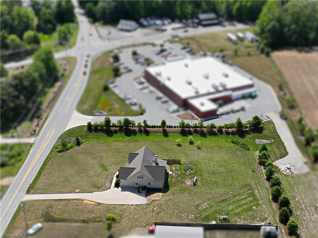 main property photo 49