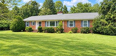 image of property with 2 Bed | 1 Bath | 1,556 Sqft