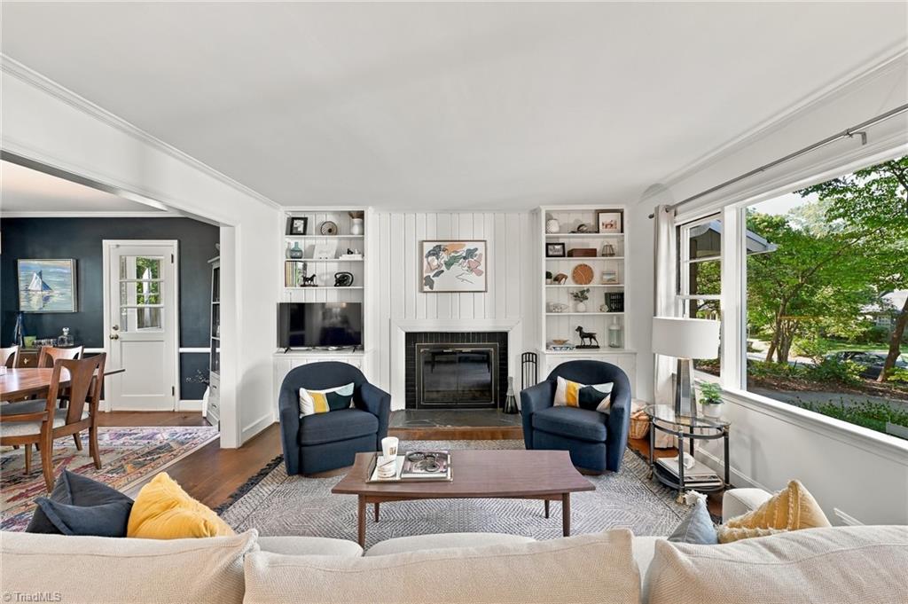 main property photo 5