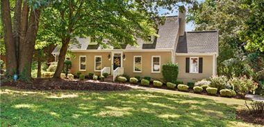 image of property with 4 Bed | 3 Bath | 3,698 Sqft