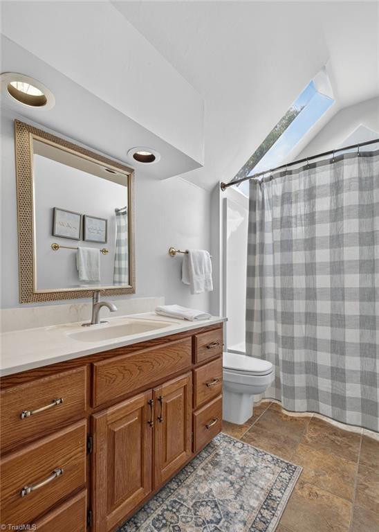 main property photo 31