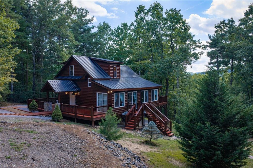 main property photo 18