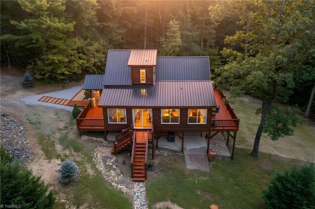main property photo 21