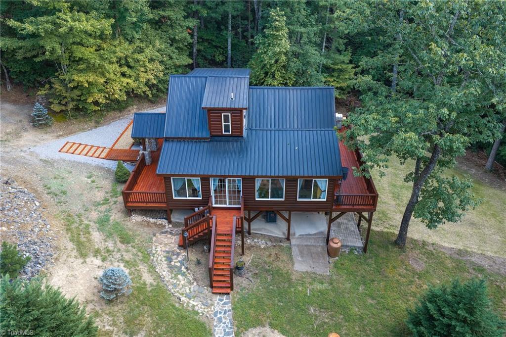 main property photo 29