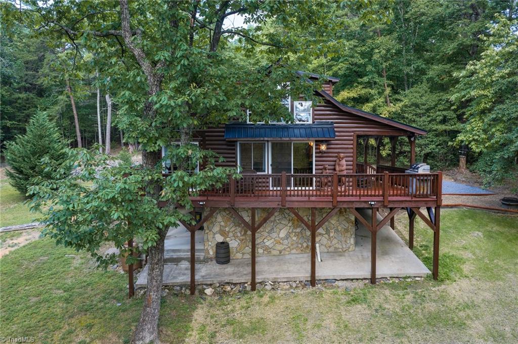 main property photo 8